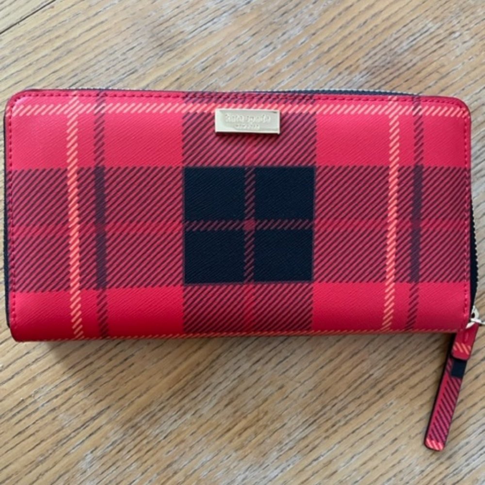 New Kate Spade Wallet